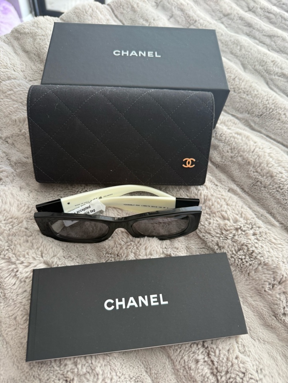 CHANEL Black Rectangular Sunglasses with Gold CC Quilted Case - Picture 2 of 4